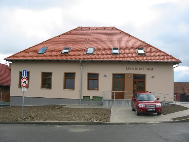 Spolkový dům Pravonín